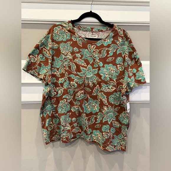 NWT We the Free Nina Printed Tee - Picture 3 of 5